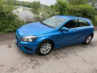 Begagnad Mercedes A180 SE 109 HK (80 kW) 2015 Blå Halvkombi