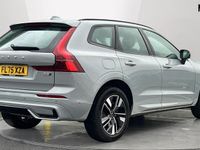 Usado Volvo XC60 Plus 250 HP (183 kW) 2025 Cinzento SUV