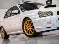 Begagnad Subaru Impreza 2004 Vit Sedan