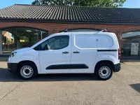 Used Toyota Proace Active 120 HP (88 kW) 2023 White MPV