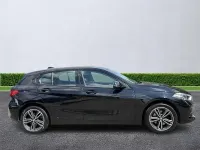 Used BMW 118 Sport Line 136 HP (100 kW) 2022 Black Hatchback