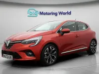 Usado Renault Clio V SE 140 HP (102 kW) 2022 Vermelho Citadino