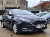 Used Ford Focus Zetec 123 HP (90 kW) 2015 Black Hatchback