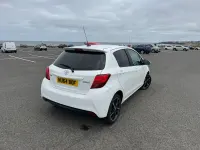 Usado Toyota Yaris Sport 99 CV (72 kW) 2014 Blanco Utilitario