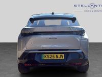 Usado Peugeot e-3008 GT 152 kW (207 CV) 2025 Gris SUV