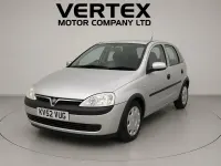 Używany Vauxhall Corsa Elegance 75 KM (55 kW) 2002 Srebrny Hatchback