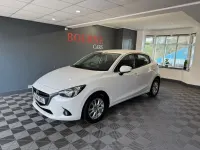 Used Mazda 2 90 HP (66 kW) 2016 White Hatchback