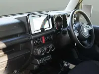 Usado Suzuki Jimny SZ5 102 CV (75 kW) 2019 Beige SUV