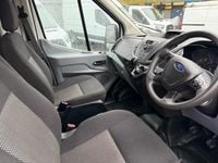 Used Ford Transit 130 HP (95 kW) 2018 White Van