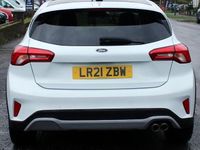 Used Ford Focus Active X 120 HP (88 kW) 2020 White Hatchback