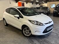 Used Ford Fiesta 2010 White Hatchback