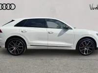 Used Audi Q8 Comfort 286 HP (210 kW) 2021 White SUV