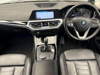 Used BMW 318 Sport Line 148 HP (108 kW) 2019 Black