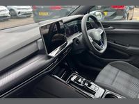 Used VW Golf VIII GTE 267 HP (196 kW) 2025 Blue Hatchback