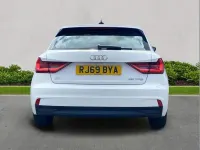 Used Audi A1 Design 94 HP (69 kW) 2020 White SUV