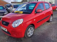 Used Kia Picanto 64 HP (47 kW) 2010 Red Hatchback