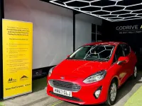 Used Ford Fiesta Zetec 100 HP (73 kW) 2017 Red Hatchback