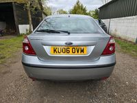 used Ford Mondeo 1.8 Zetec Nav 5dr