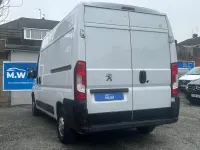 Second-hand Peugeot Boxer S 140 CP (102 kW) 2021 Alb Van
