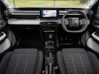 New Citroën C3 Aircross 100 HP (73 kW) 2026 Metallic  montana green with polar white roof SUV