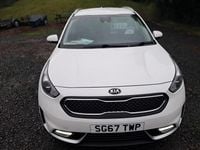 Used Kia Niro 2017 White SUV