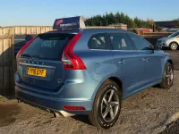 Used Volvo XC60 R-Design 181 HP (133 kW) 2015 Blue SUV