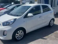 Used Kia Picanto 65 HP (47 kW) 2017 White Hatchback