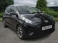 Used Hyundai i10 Advanced 77 HP (56 kW) 2025 Black Hatchback