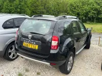 Begagnad Dacia Duster Lauréate 125 HK (91 kW) 2017 Svart SUV