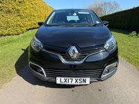 Used Renault Captur Dynamique 90 HP (66 kW) 2017 Black SUV
