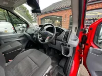 Used Ford Transit Trend 125 HP (91 kW) 2015 Red Sedan