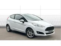 Usado Ford Fiesta Zetec 100 HP (73 kW) 2016 Branco Citadino