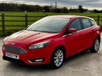Used Ford Focus Titanium 125 HP (91 kW) 2015 Red Hatchback