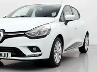 Used Renault Clio Dynamique 75 HP (55 kW) 2017 White Hatchback