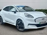 Used Ford Puma Gen-E Premium 122 kW (167 HP) 2025 White SUV