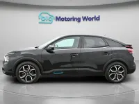 Usado Citroën e-C4 Shine 100 kW (136 HP) 2022 Citadino
