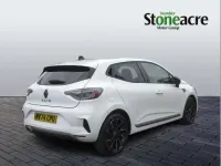 Used Renault Clio Esprit Alpine 88 HP (64 kW) 2024 White Hatchback
