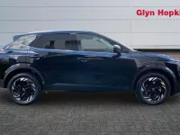 New Nissan Qashqai N-Connecta 190 HP (139 kW) 2026 Black SUV