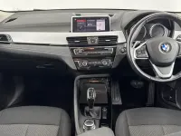 Begagnad BMW X2 Sport Line 189 HK (139 kW) 2020 Vit SUV