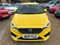Used MG MG3 Exclusive 106 HP (77 kW) 2019 Yellow Hatchback