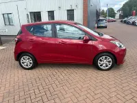 Used Hyundai i10 SE 87 HP (63 kW) 2017 Red Hatchback