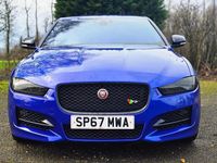 Gebraucht Jaguar XE R-Sport 180 PS (132 kW) 2017 Blau Limousine