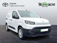 Used Toyota Proace 100 kW (136 HP) 2024 White MPV