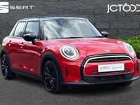 Begagnad Mini Cooper Exclusive 134 HK (98 kW) 2022 Röd Halvkombi