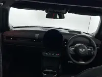 Używany Mini John Cooper Works Hatch 231 KM (169 kW) 2025 Biały Hatchback