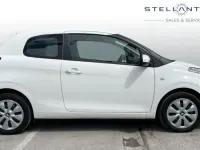 Usado Citroën C1 71 HP (52 kW) 2021 Branco Citadino