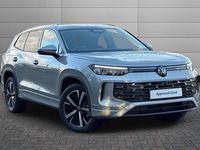 Usado VW Tayron Elegance 150 HP (110 kW) 2025 Prateado SUV