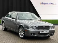 Usado Jaguar XJ Sovereign 238 HP (175 kW) 2007 Cinzento Sedan