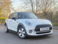 Begagnad Mini Cooper Classic 2020 Silver Halvkombi