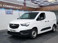 Used Vauxhall Combo Edition 75 HP (55 kW) 2021 White MPV
